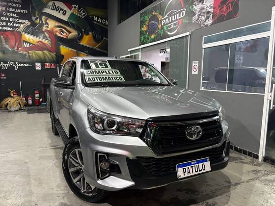 TOYOTA HILUX 2.7 SRV 4X2 CD 16V FLEX 4P AUTOMÁTICO TOYOTA HILUX 2.7 SRV 4X2 CD 16V FLEX 4P AUTOMÁTICO